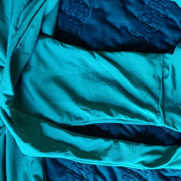 Kiss A Girl Set - Picture 7 of 11